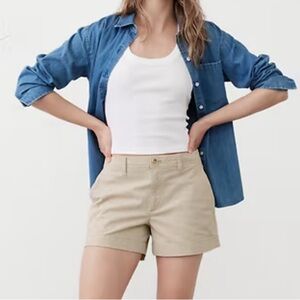 NWT GAP Women's Beige Shorts